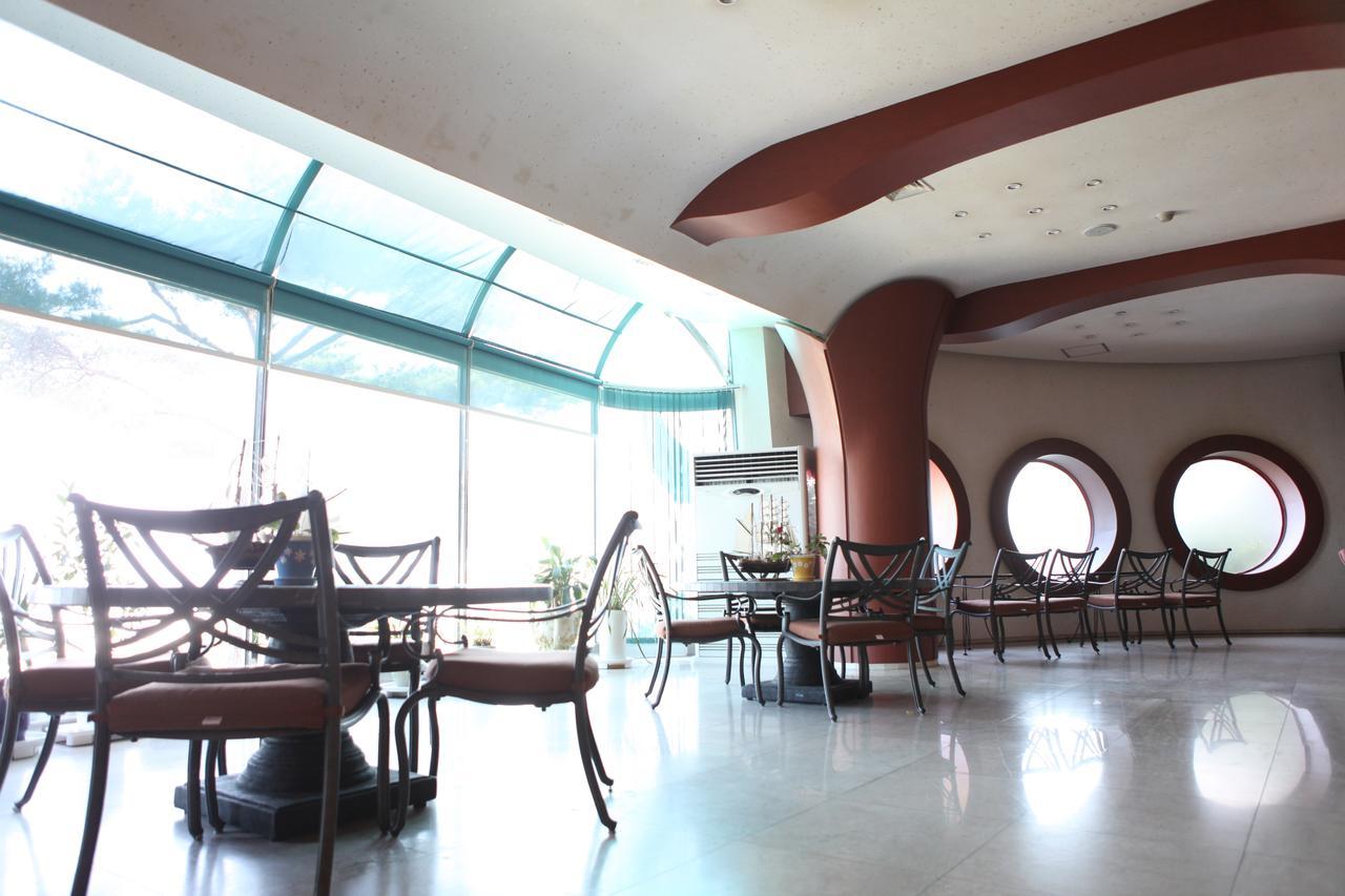 Benikea Hotel Mountain & Ocean Daepohang Sokcho Zewnętrze zdjęcie