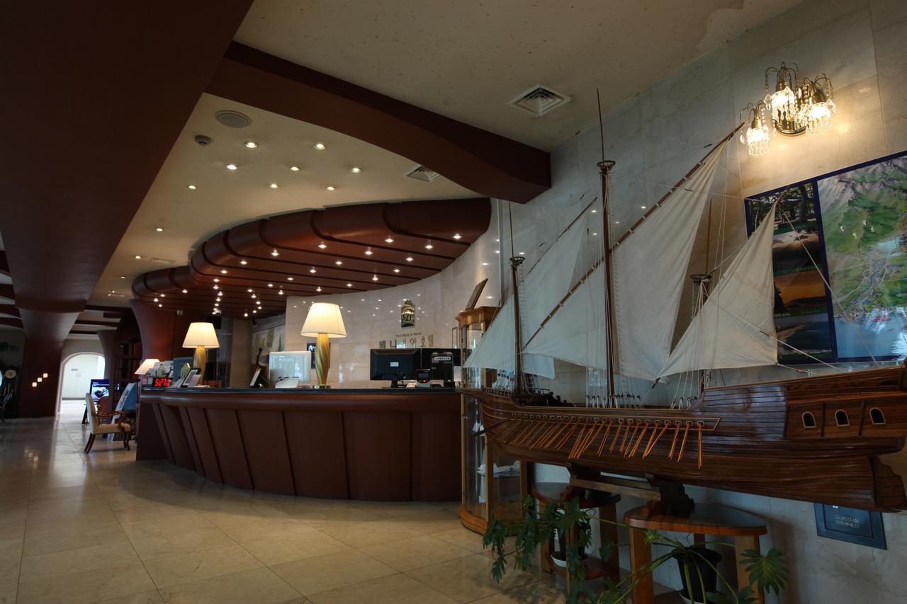 Benikea Hotel Mountain & Ocean Daepohang Sokcho Zewnętrze zdjęcie